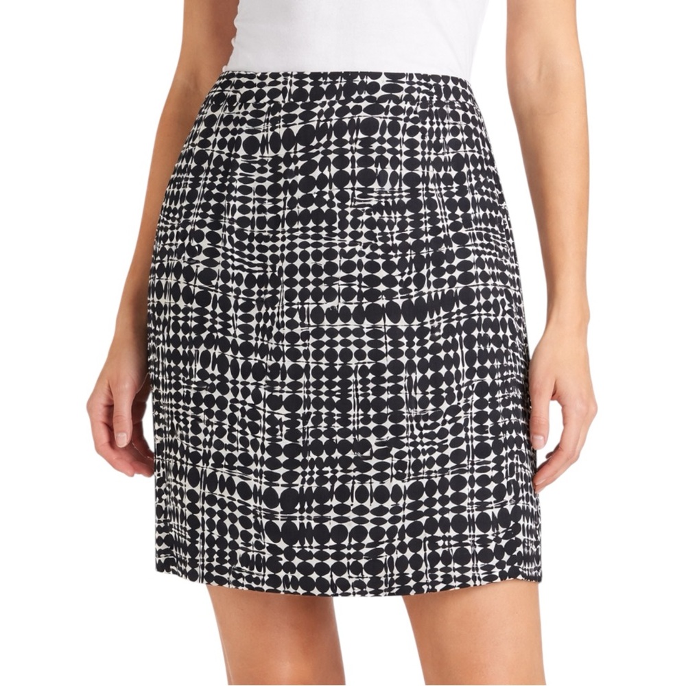 Vintage Trina Turk 100% Silk Skirt Size 4 Black White Abstract Print Made in USA
